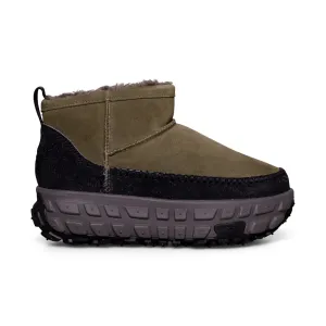 UGG Venture Daze Ultra Mini Burnt Olive / Charcoal Boots - All Gender